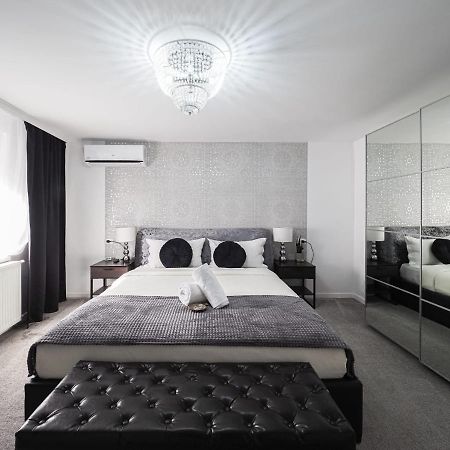 For You Apartments Gold & Silver Sibiu Exteriör bild
