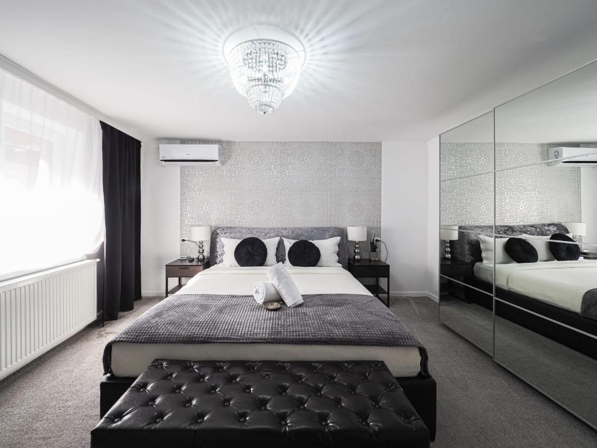 For You Apartments Gold & Silver Sibiu Exteriör bild